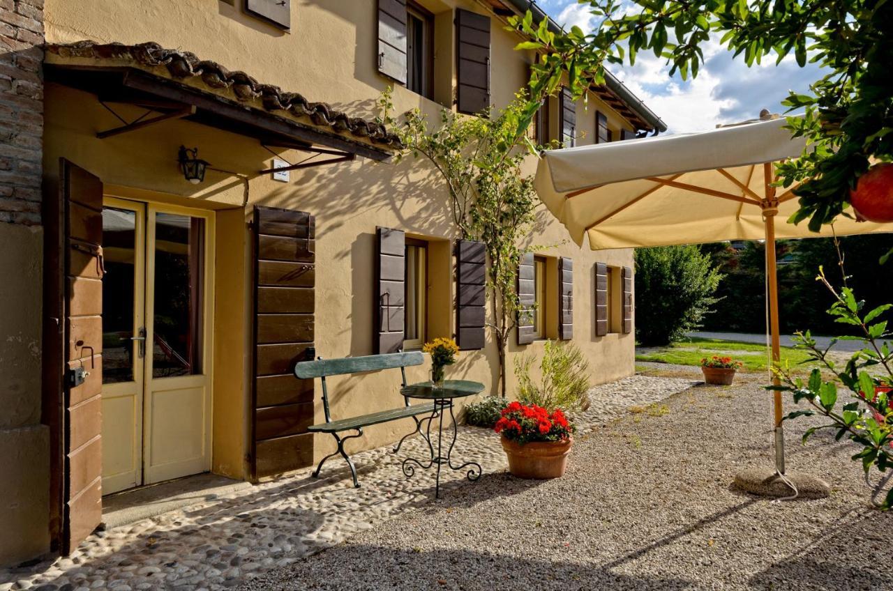 Agriturismo La Montecchia Сельваццано-Дентро Экстерьер фото